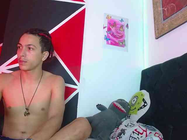 LilithandMarcusBlain webcam