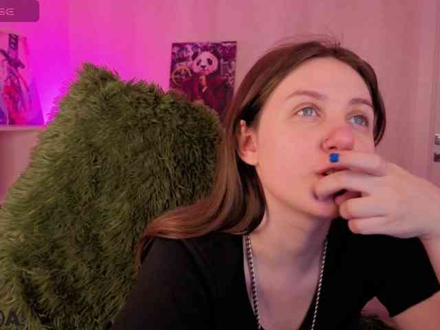 Kvetachka Live Webcam on BongaCams
