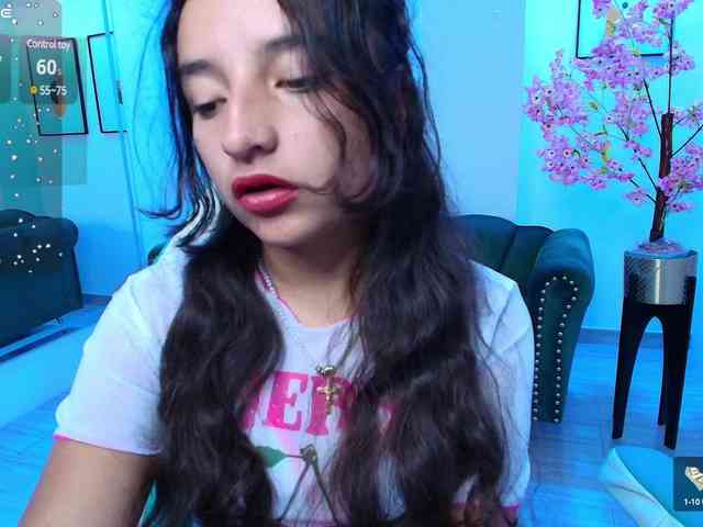 zoe-jonexs webcam