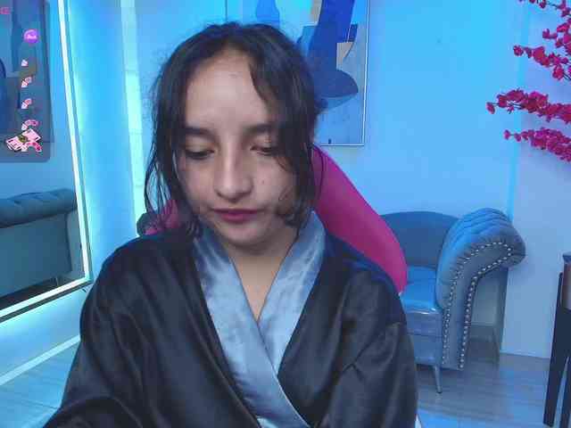 zoe-jonexs webcam