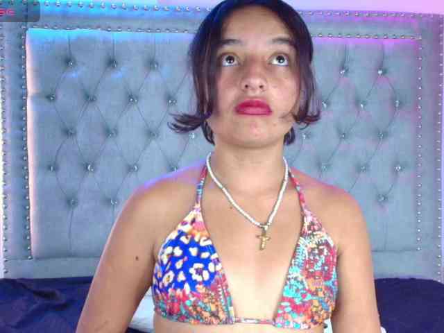zoe-jonexs webcam