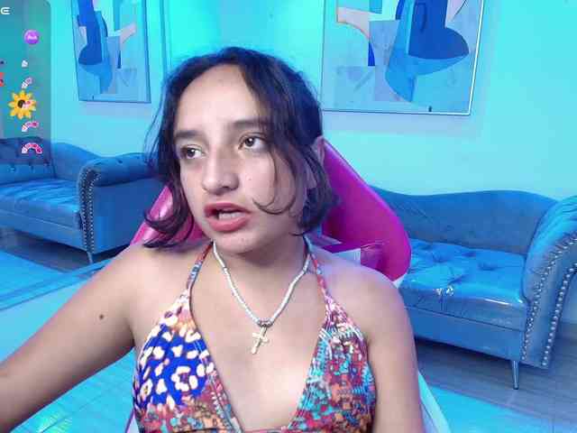 zoe-jonexs webcam