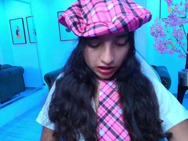 zoe-jonexs webcam