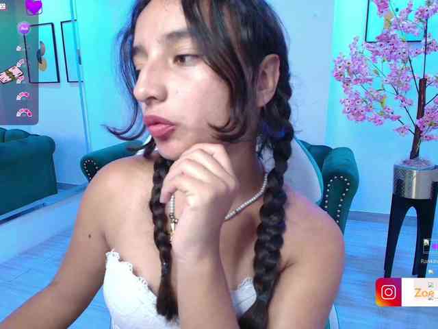 zoe-jonexs webcam