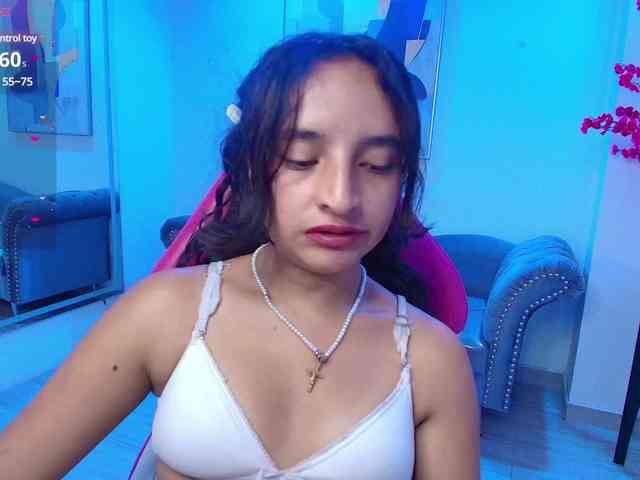 zoe-jonexs webcam
