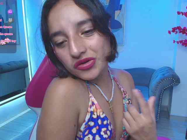 zoe-jonexs webcam