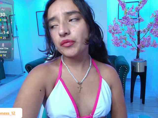 zoe-jonexs webcam