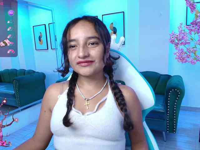 zoe-jonexs webcam