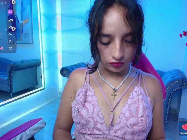 zoe-jonexs webcam