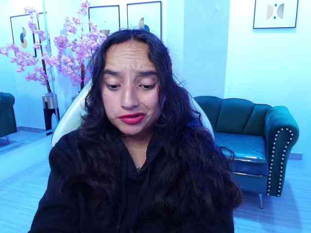 zoe-jonexs webcam