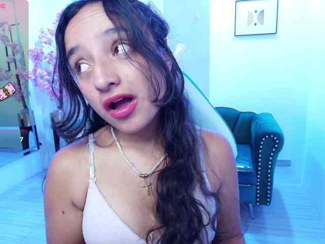 zoe-jonexs webcam