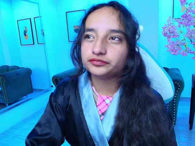 zoe-jonexs webcam
