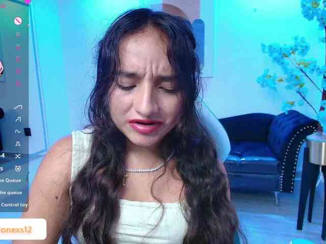 zoe-jonexs webcam