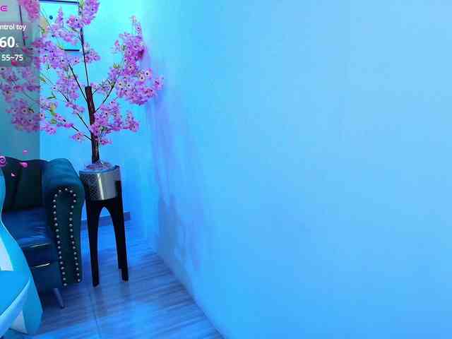 zoe-jonexs webcam