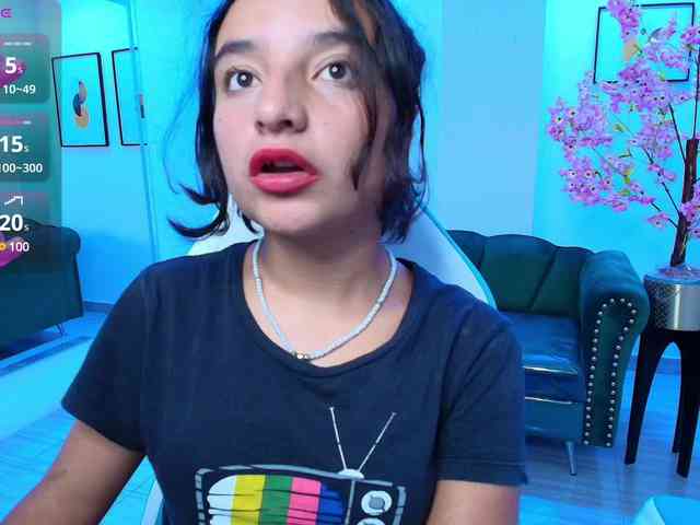 zoe-jonexs webcam