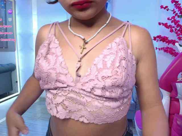 zoe-jonexs webcam