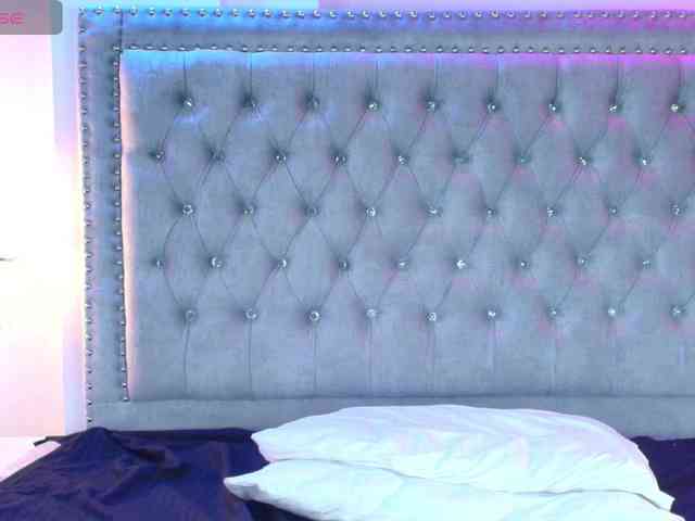 zoe-jonexs webcam
