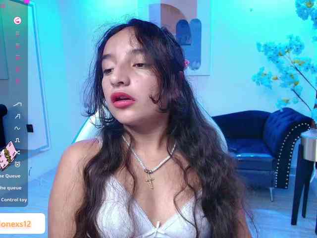 zoe-jonexs webcam