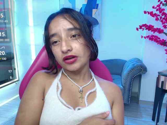 zoe-jonexs webcam