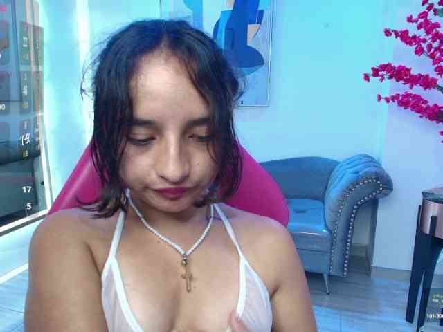 zoe-jonexs webcam
