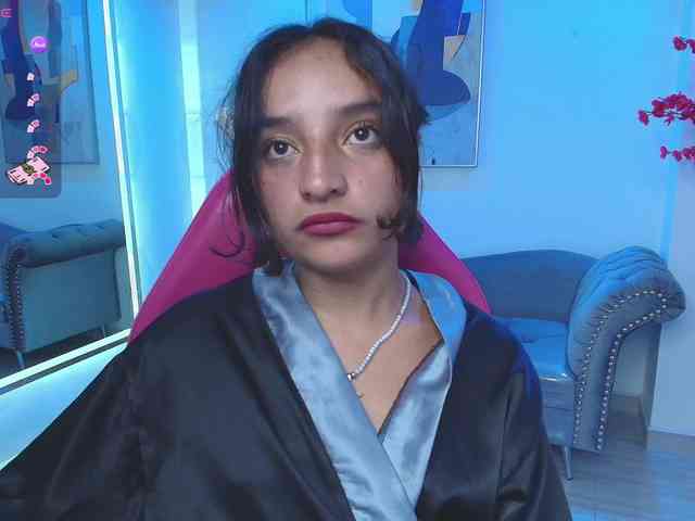 zoe-jonexs webcam