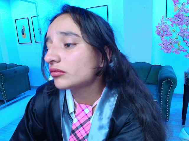 zoe-jonexs webcam