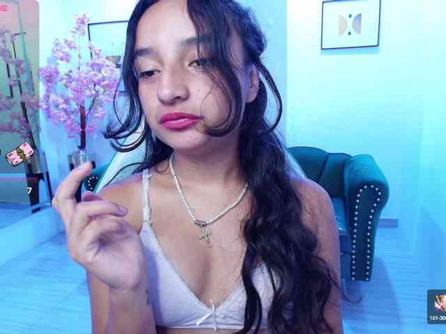 zoe-jonexs webcam
