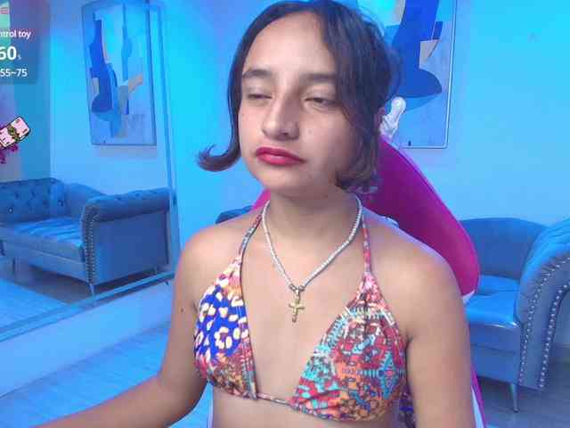 zoe-jonexs webcam