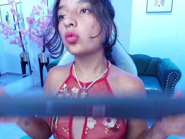 zoe-jonexs webcam