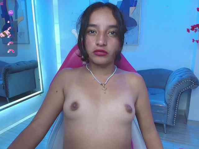 zoe-jonexs webcam