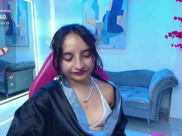 zoe-jonexs webcam