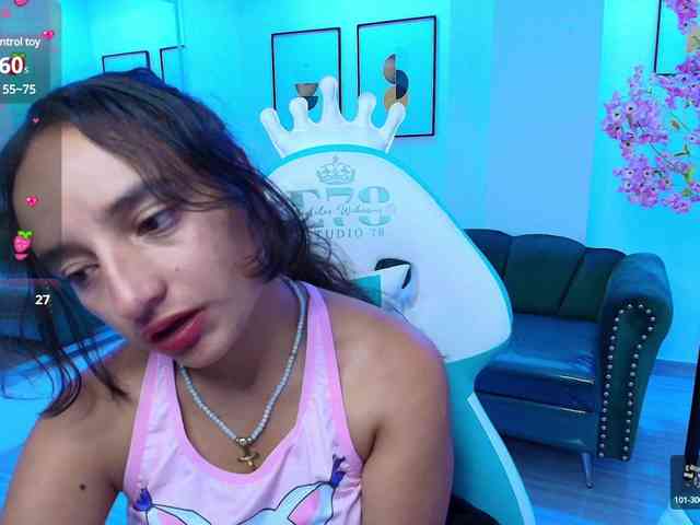 zoe-jonexs webcam