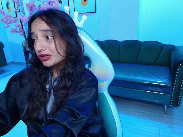 zoe-jonexs webcam
