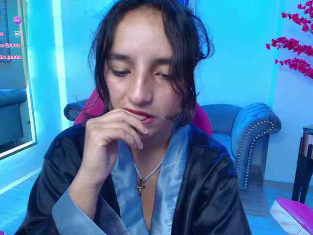 zoe-jonexs webcam