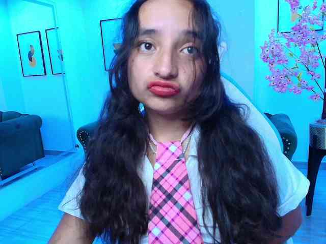 zoe-jonexs webcam