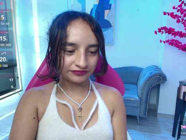 zoe-jonexs webcam