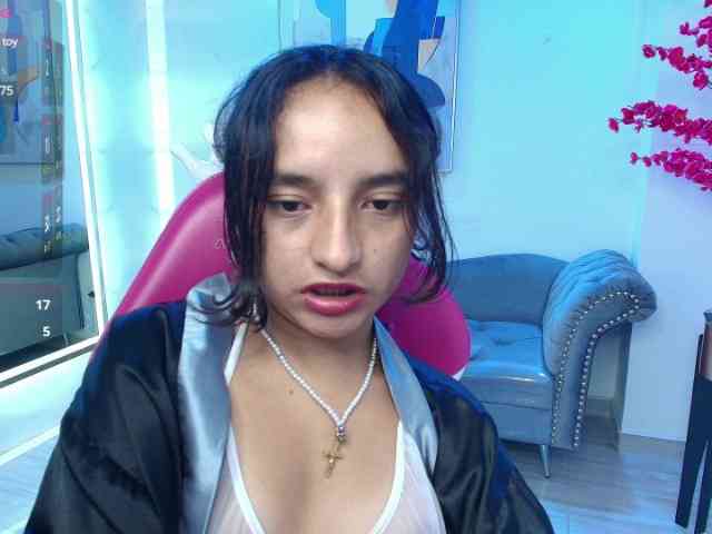 zoe-jonexs webcam