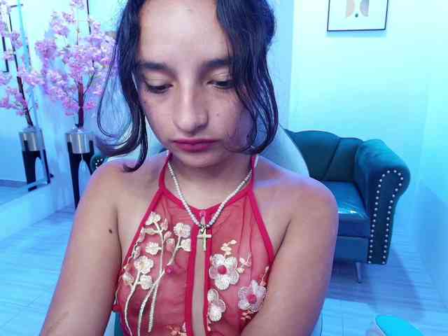 zoe-jonexs webcam