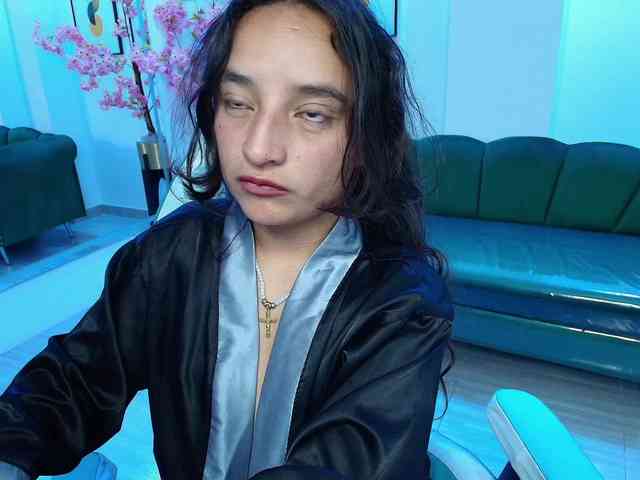 zoe-jonexs webcam