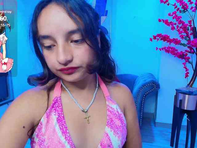 zoe-jonexs webcam
