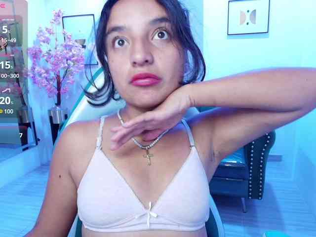zoe-jonexs webcam