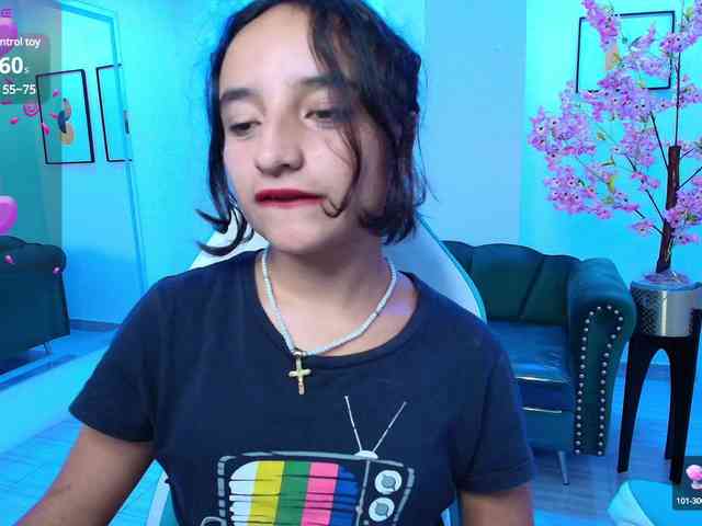 zoe-jonexs webcam