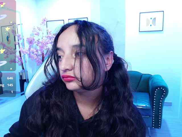 zoe-jonexs webcam