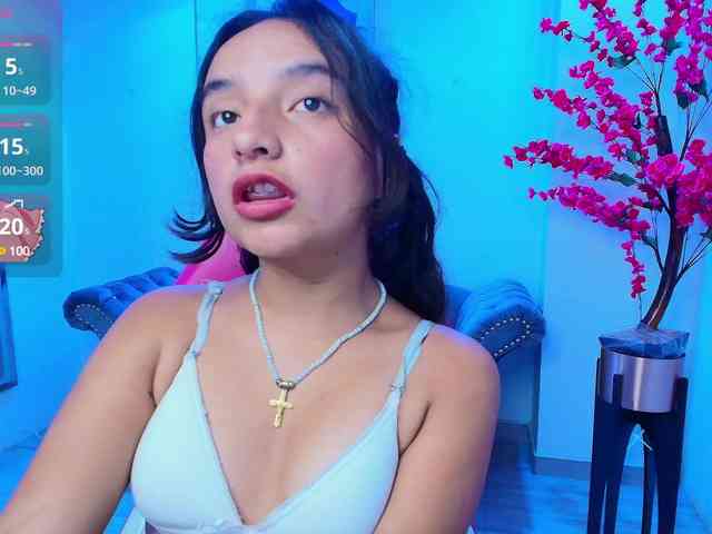 zoe-jonexs webcam