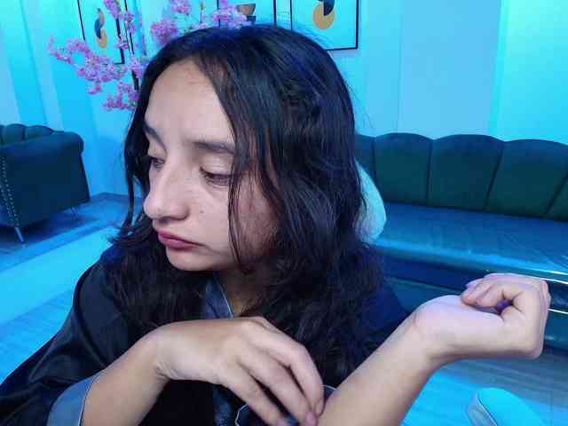 zoe-jonexs webcam