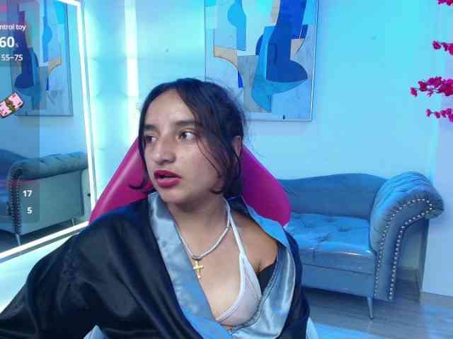 zoe-jonexs webcam