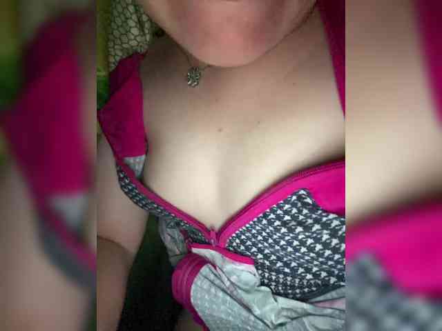 MissLili20 webcam