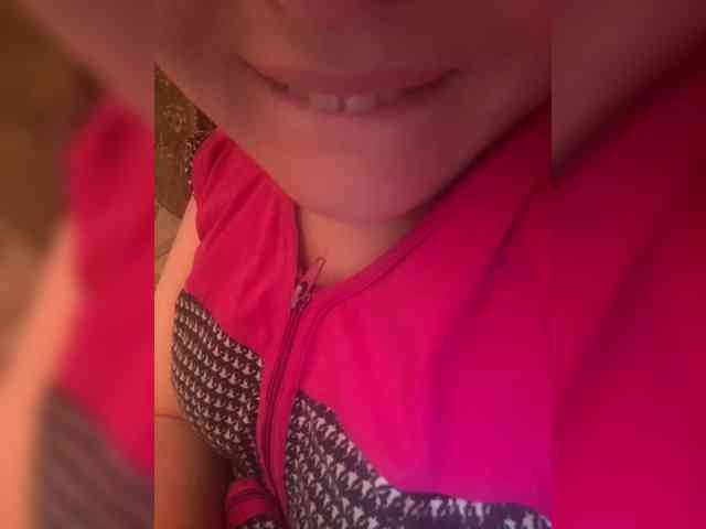 MissLili20 Live Webcam on BongaCams