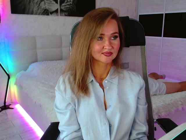 online nude cam MrZaxon