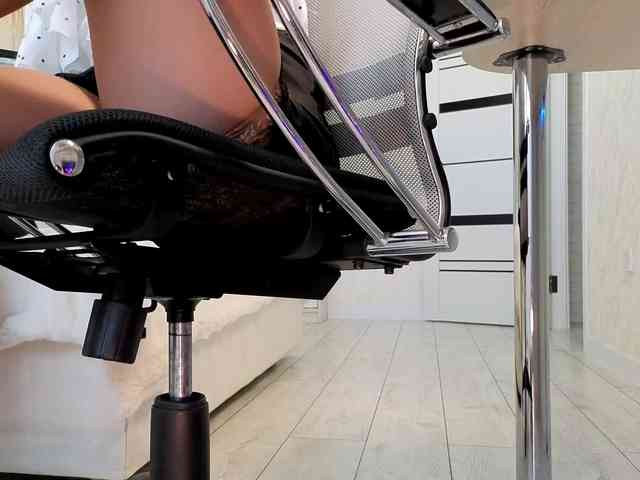 Strawberries_ webcam